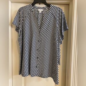 NWT Liz Claiborne women’s blouse